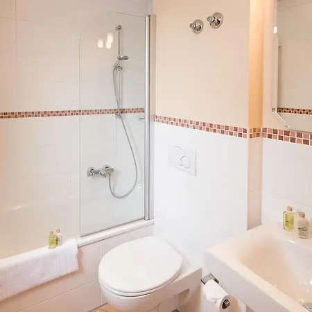 Sollner Hof Szálloda 3*